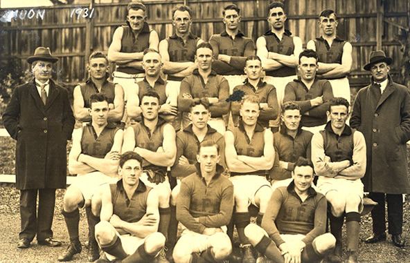 Tas representative team, 1920. Photo: State Library of Victoria.