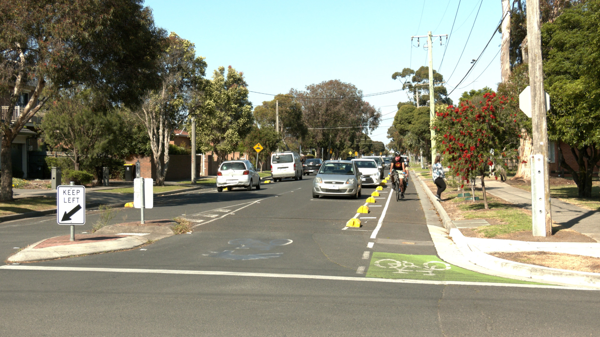 Battle of the bollards: Bike lanes to be removed in Pascoe Vale