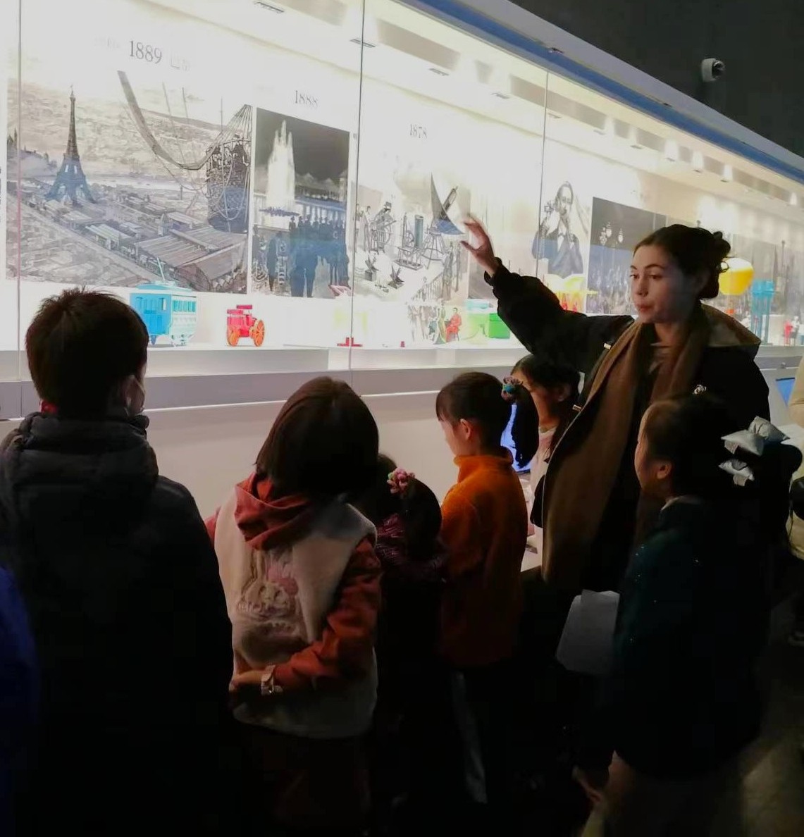 English debating teacher Ellie Mooney takes her Chinese students on an excursion to a museum in Shanghai. Image supplied.