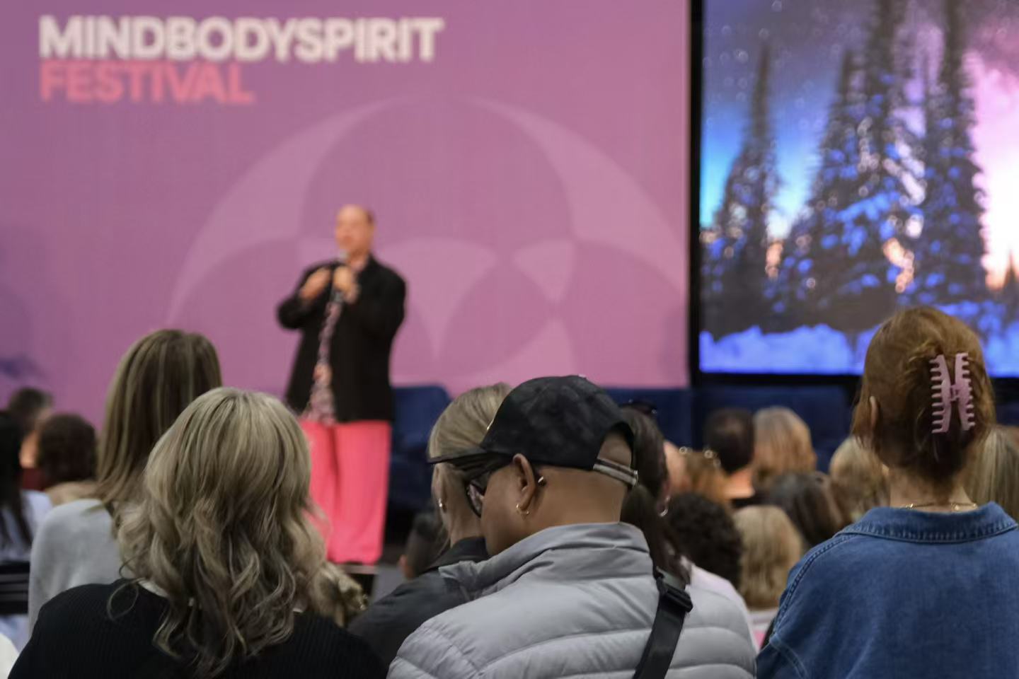 Visitors attend the MindBodySpirit Festival. Photo by Wanying Ou.